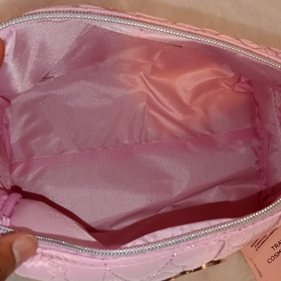 Juicy Couture Cosmetic Bag - Picture 9 of 11